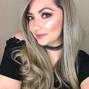 Meet your Posher, Monyque